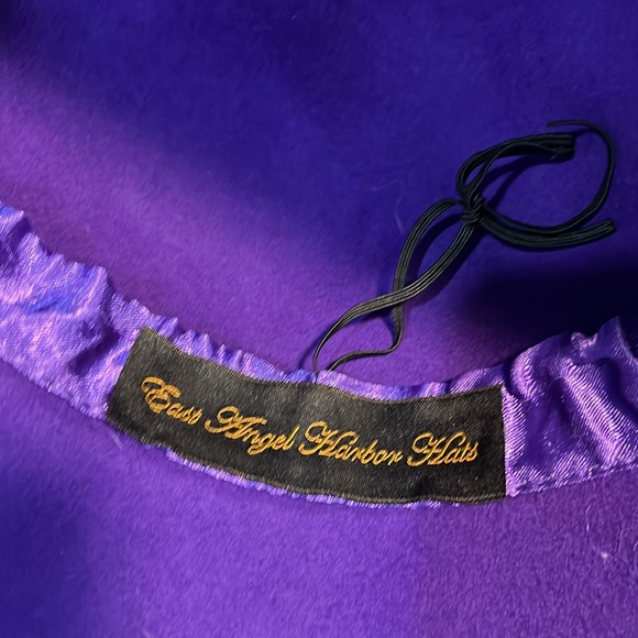 Madame Plum Purple Flapper Cloche Hat 1920’s Style - Picture 8 of 9